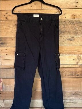 PacSun Women’s Black Cargo Pants